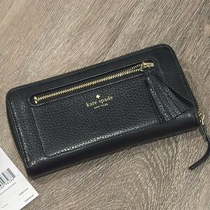 Kate Spade black Chester Street Wallet